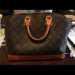 Vintage Louis Vuitton Alma Pm